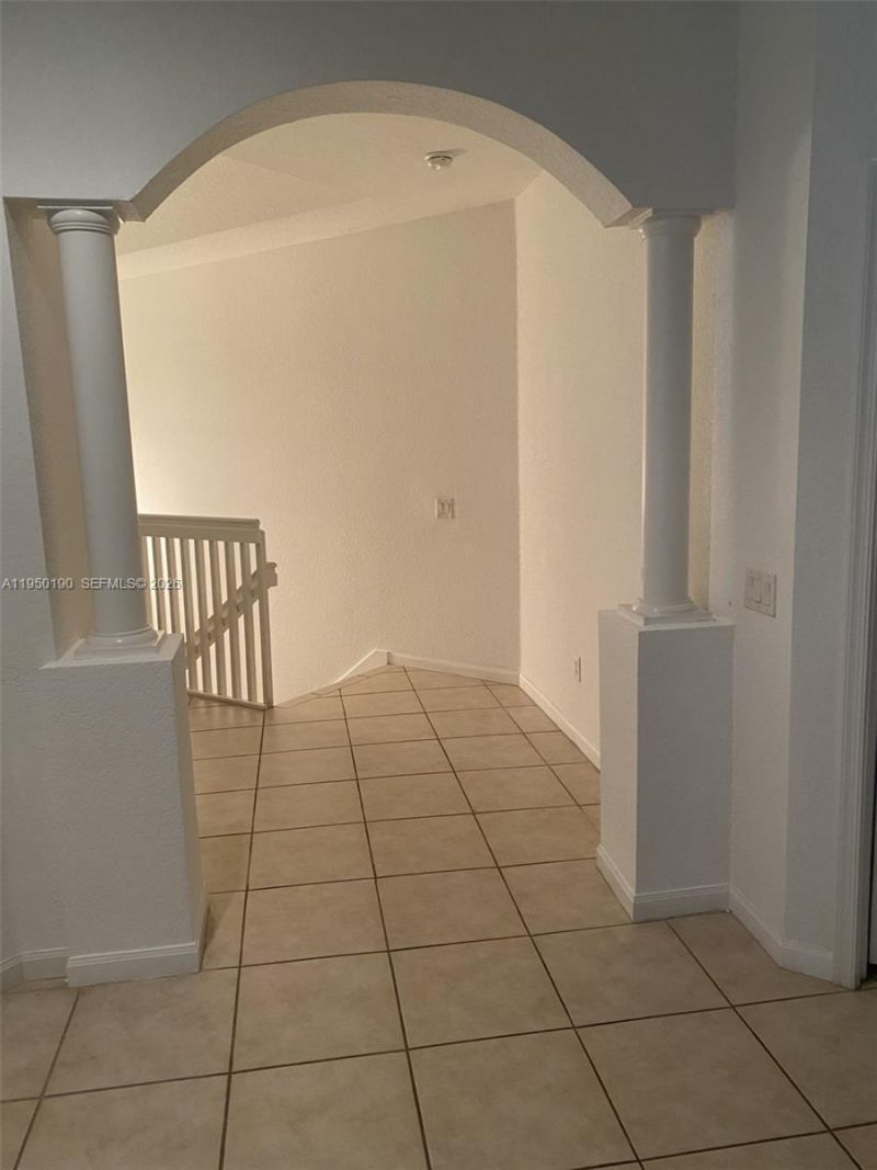 1659 Passion Vine Cir, Unit 18-4, Weston, FL 33326 Photo