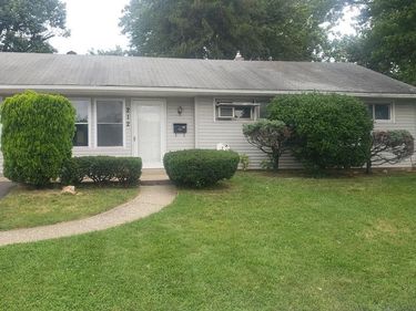 212 ALLENDALE DRIVE, MORRISVILLE, PA 19067