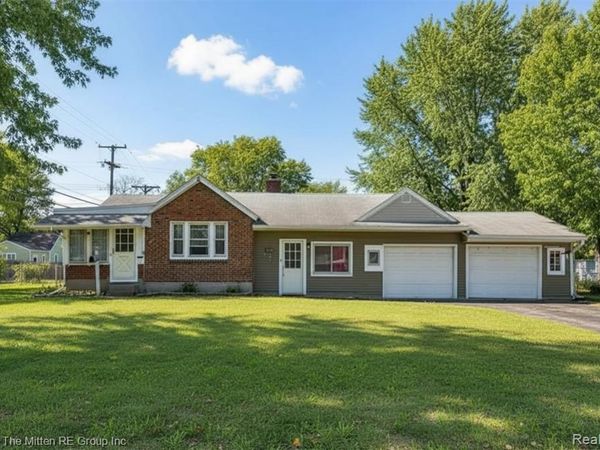 6198 Princess Street, Taylor, MI 48180