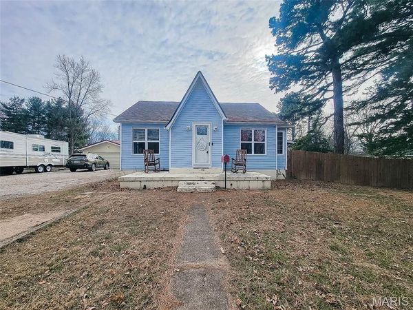 114 Cartall Street, St James, MO 65559