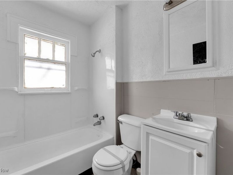 1144 E 145th Street, Cleveland, OH 44110 Photo 17