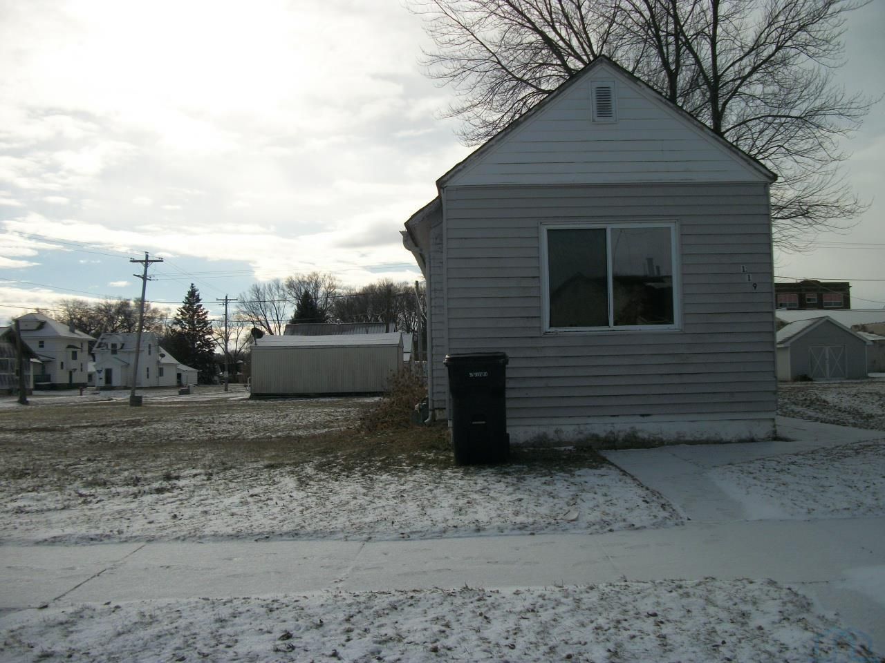 119 E Cherry Street, Cherokee, IA 00000 Main Photo