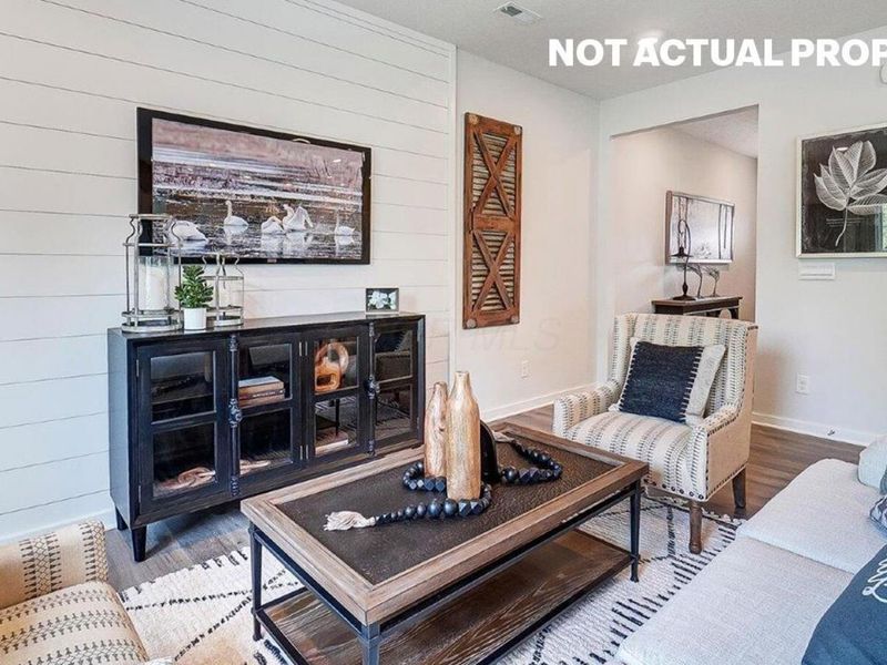 1496 Jarry Avenue, Columbus, OH 43228 Photo 7