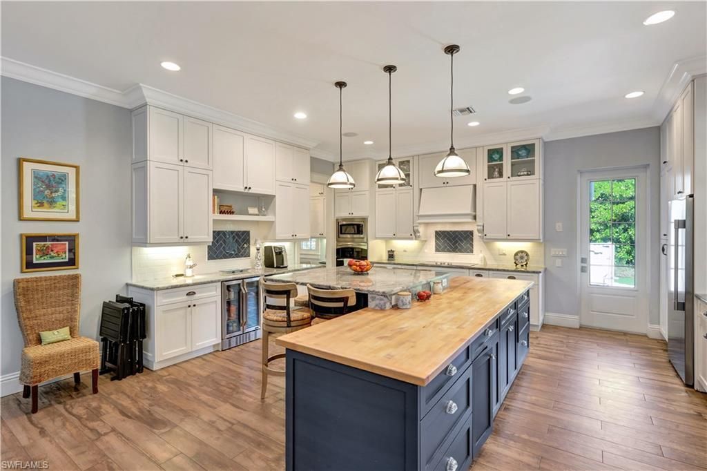 5288 Sand Dollar Ln, Naples, FL 34103 Photo