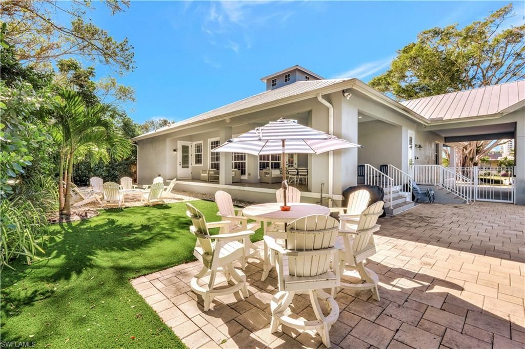 5288 Sand Dollar Ln, Naples, FL 34103 Photo