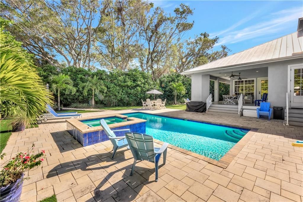 5288 Sand Dollar Ln, Naples, FL 34103 Photo