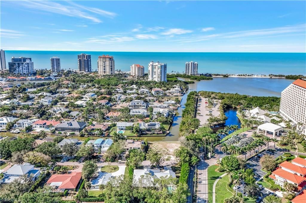 5288 Sand Dollar Ln, Naples, FL 34103 Photo