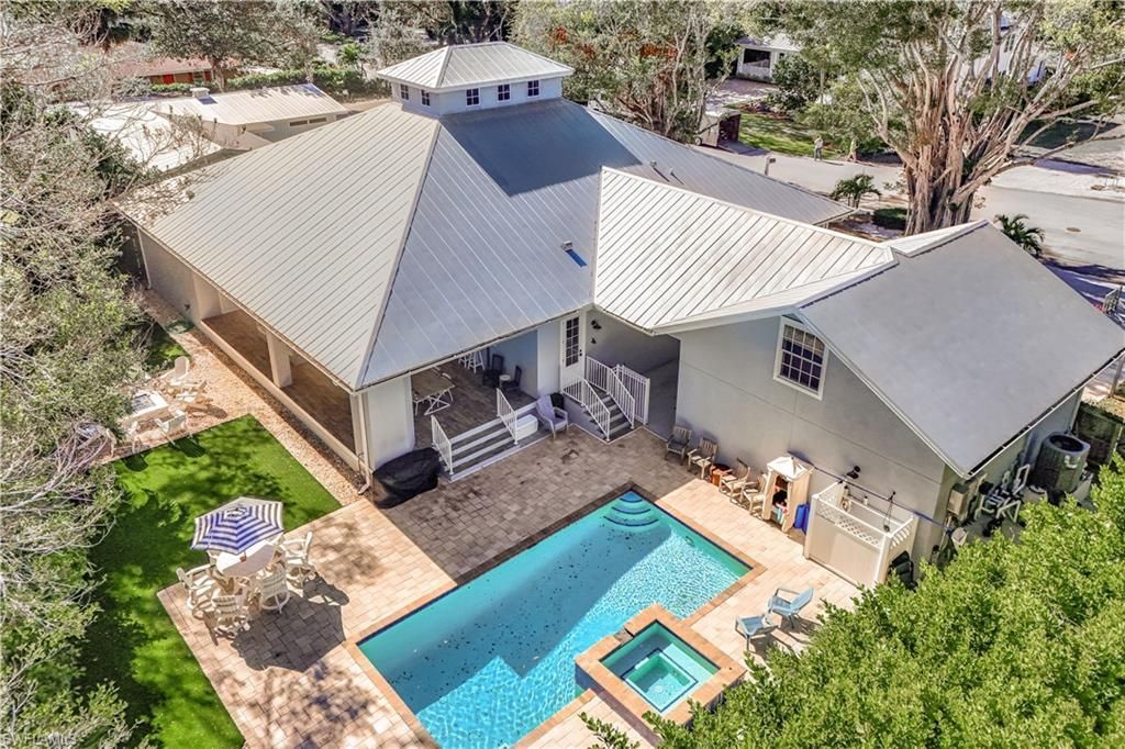 5288 Sand Dollar Ln, Naples, FL 34103 Photo