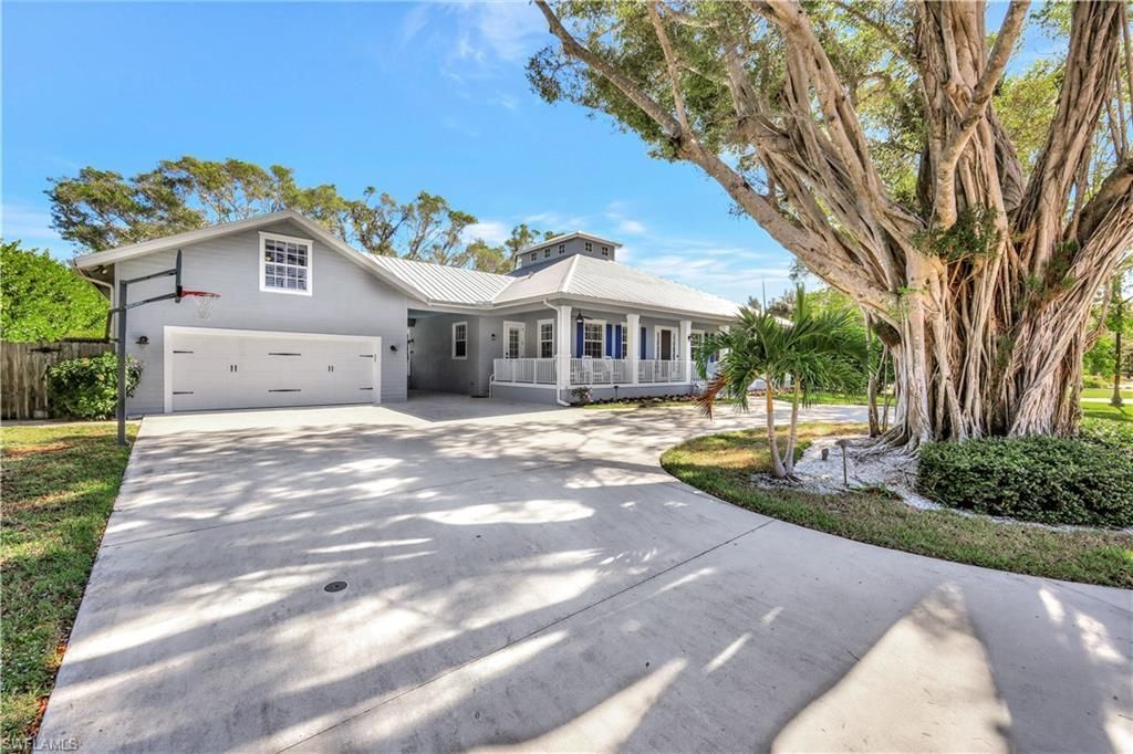 5288 Sand Dollar Ln, Naples, FL 34103 Photo