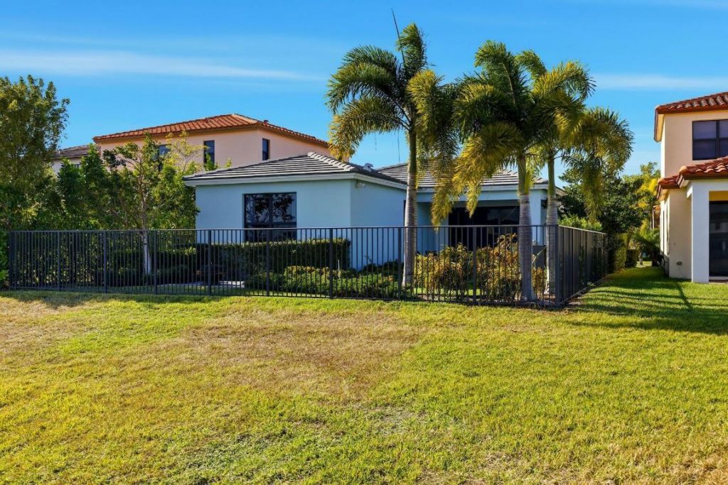 5562 Starfish Road, The Acreage, FL 33470 Photo