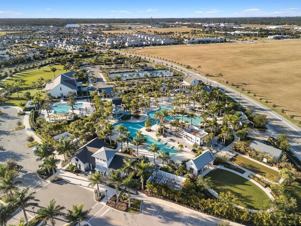 5562 Starfish Road, The Acreage, FL 33470 Photo