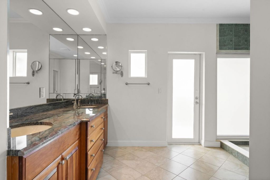 3741 NE 31st Avenue, Lighthouse Point, FL 33064 Photo