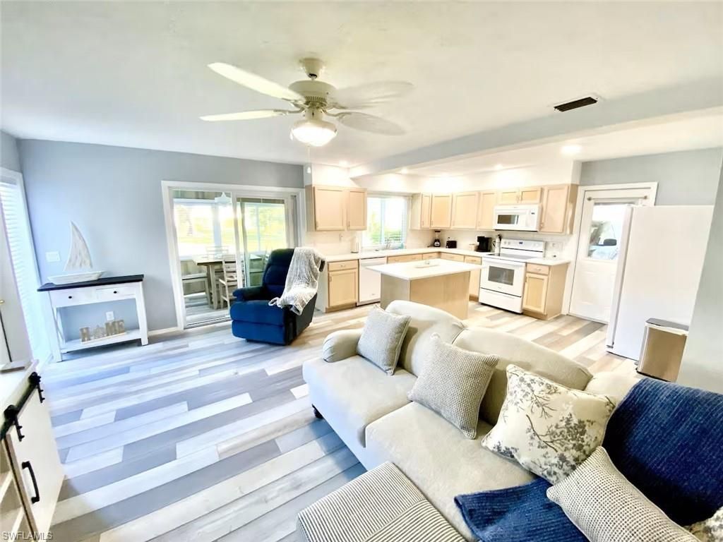 3338 Ottawa Cir, Unit 2, Fort Myers, FL 33907 Photo