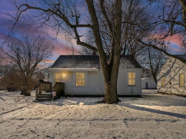 110 W Oak Street, Paxton, IL 60957