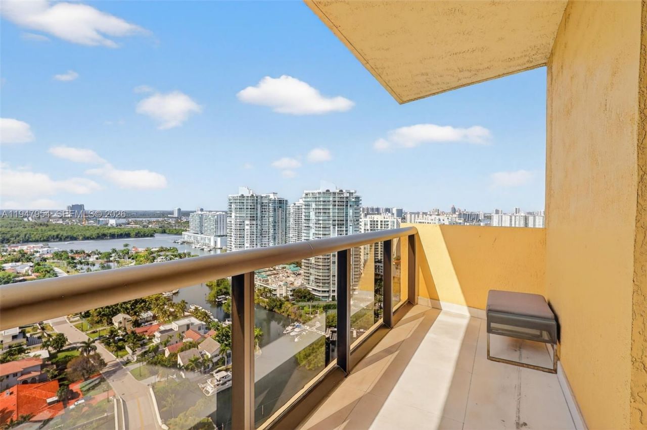 16275 Collins Ave, Unit 2404, Sunny Isles Beach, FL 33160 Photo