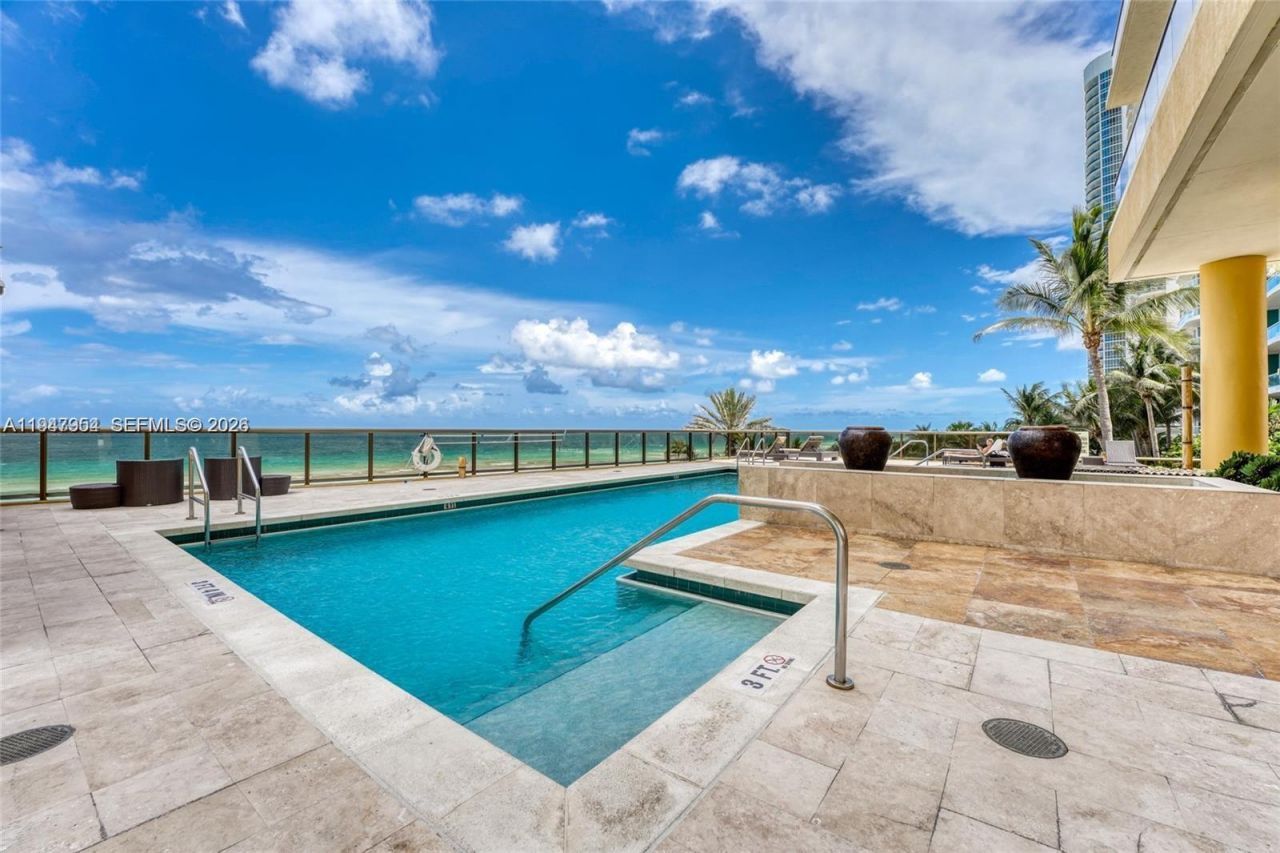 16275 Collins Ave, Unit 2404, Sunny Isles Beach, FL 33160 Photo