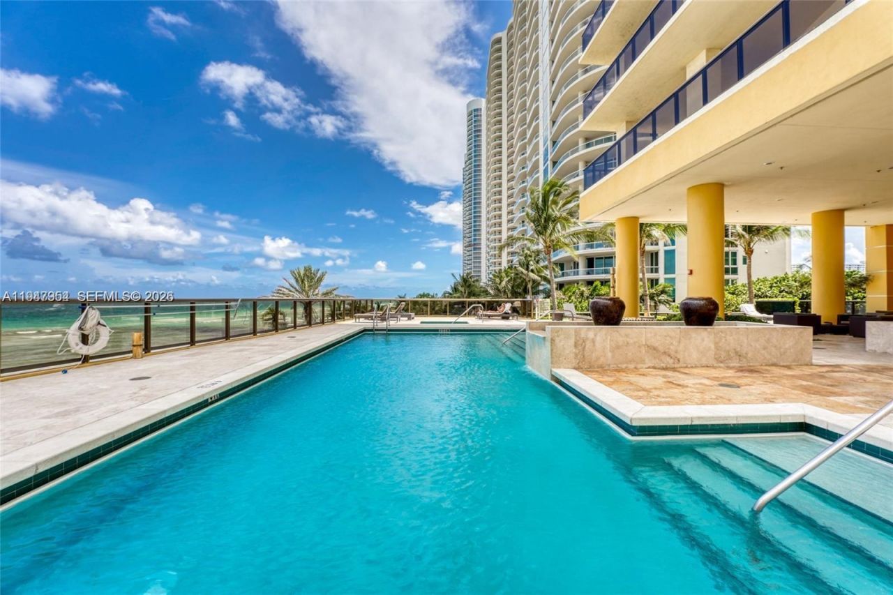 16275 Collins Ave, Unit 2404, Sunny Isles Beach, FL 33160 Photo
