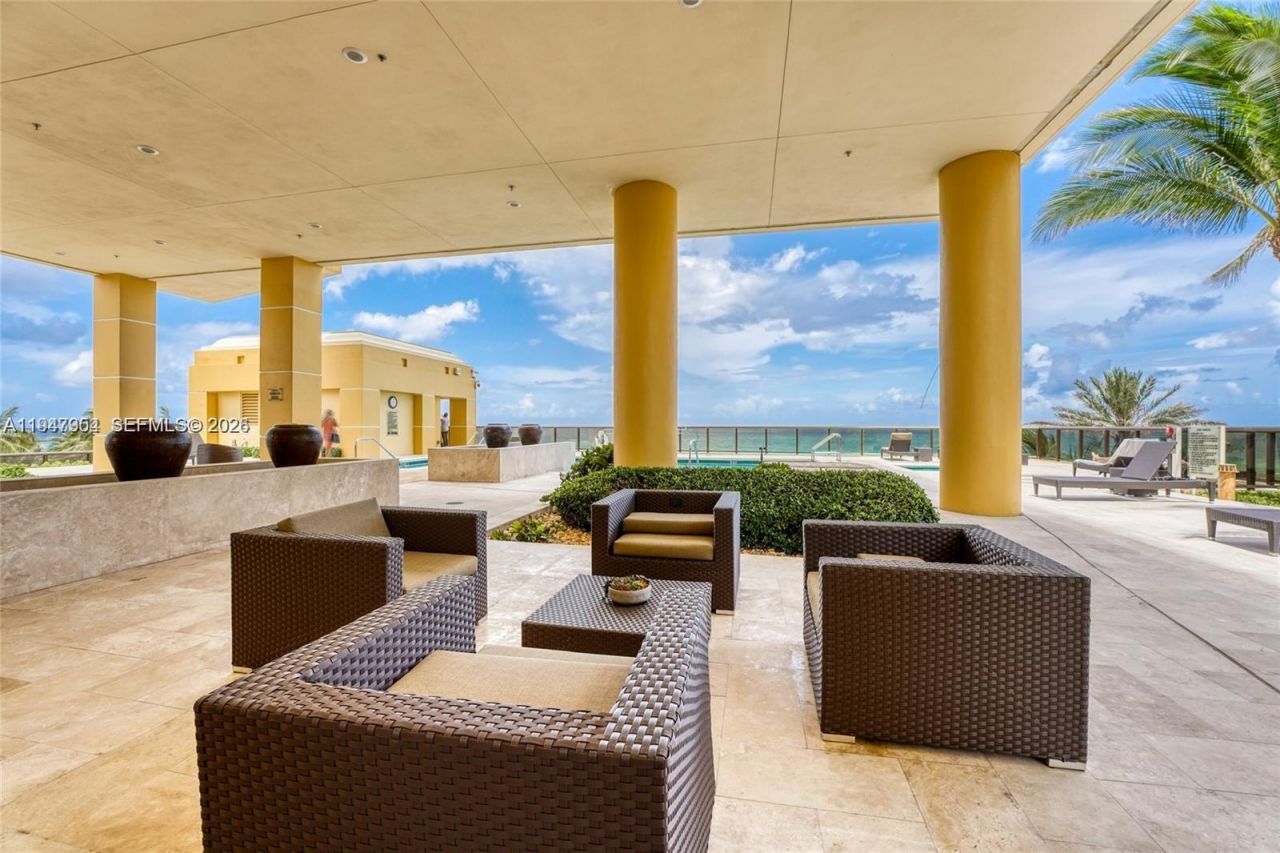 16275 Collins Ave, Unit 2404, Sunny Isles Beach, FL 33160 Photo