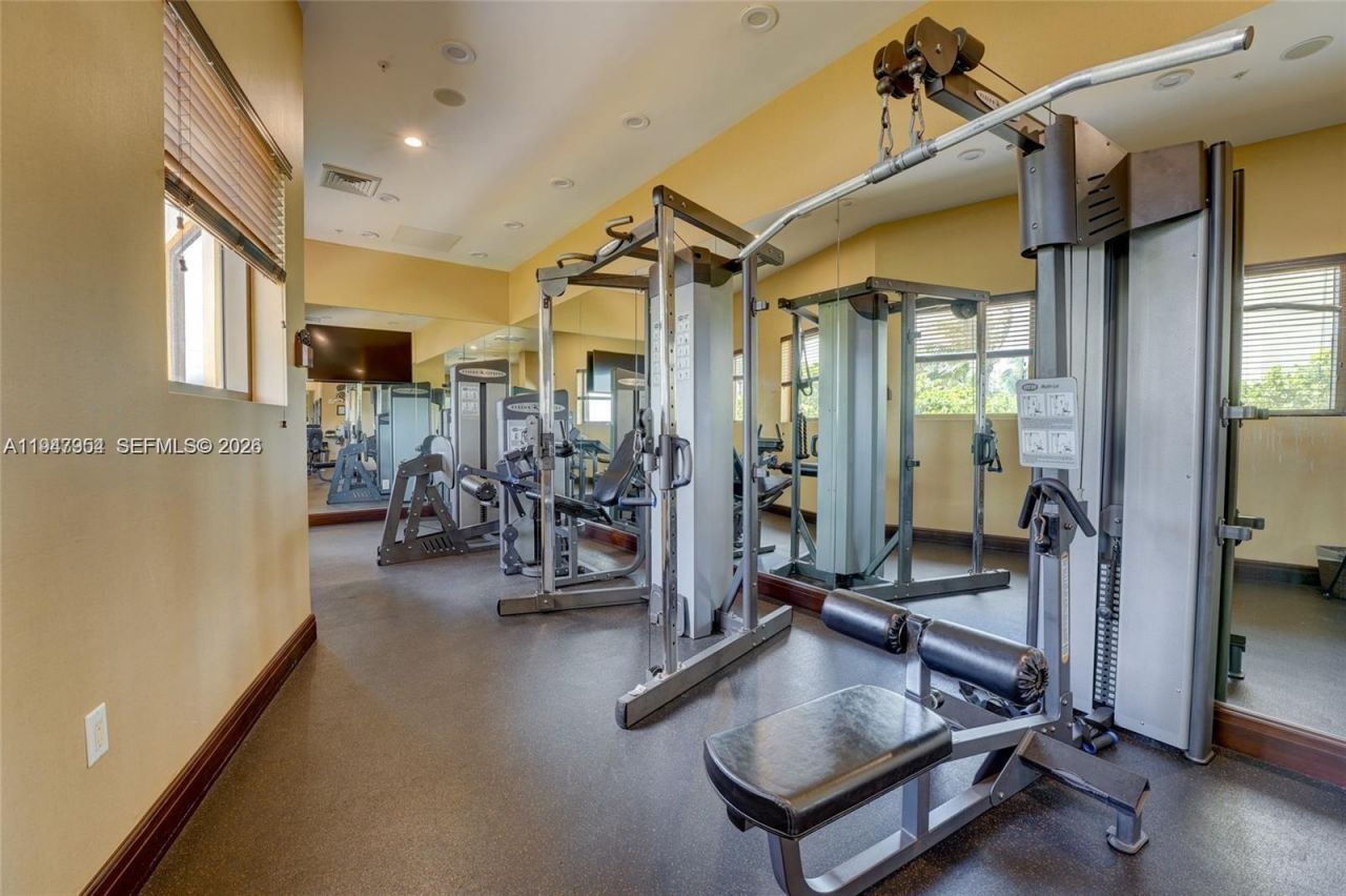 16275 Collins Ave, Unit 2404, Sunny Isles Beach, FL 33160 Photo