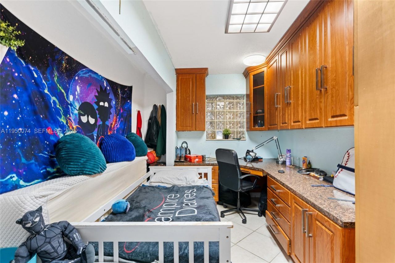 5951 SW 4th St, Miami, FL 33144 Photo