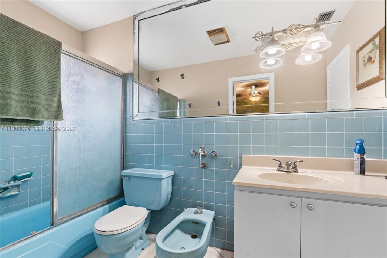 5951 SW 4th St, Miami, FL 33144 Photo