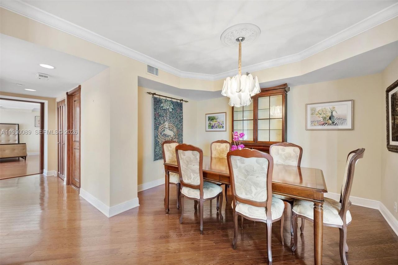 1000 E Island Blvd, Unit 803, Aventura, FL 33160 Photo