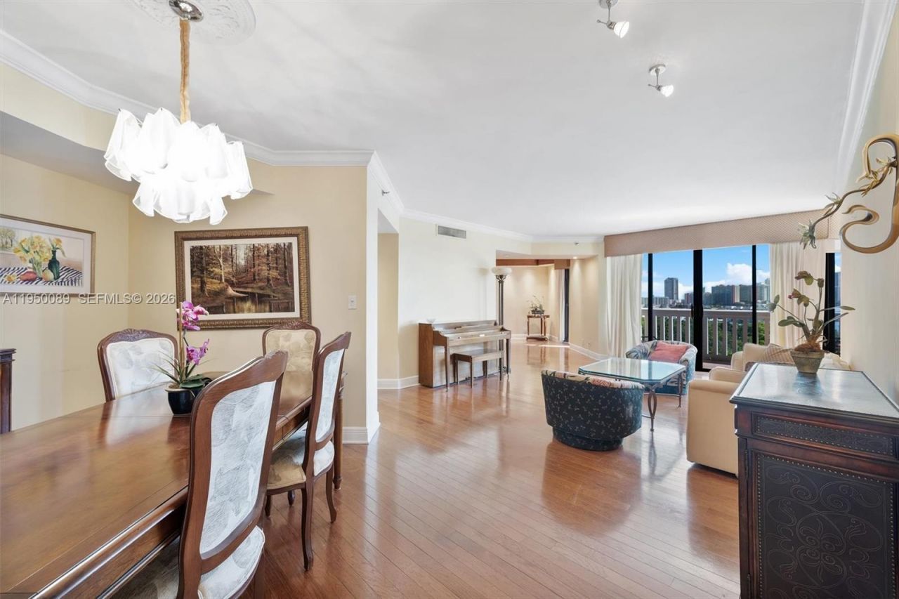 1000 E Island Blvd, Unit 803, Aventura, FL 33160 Photo