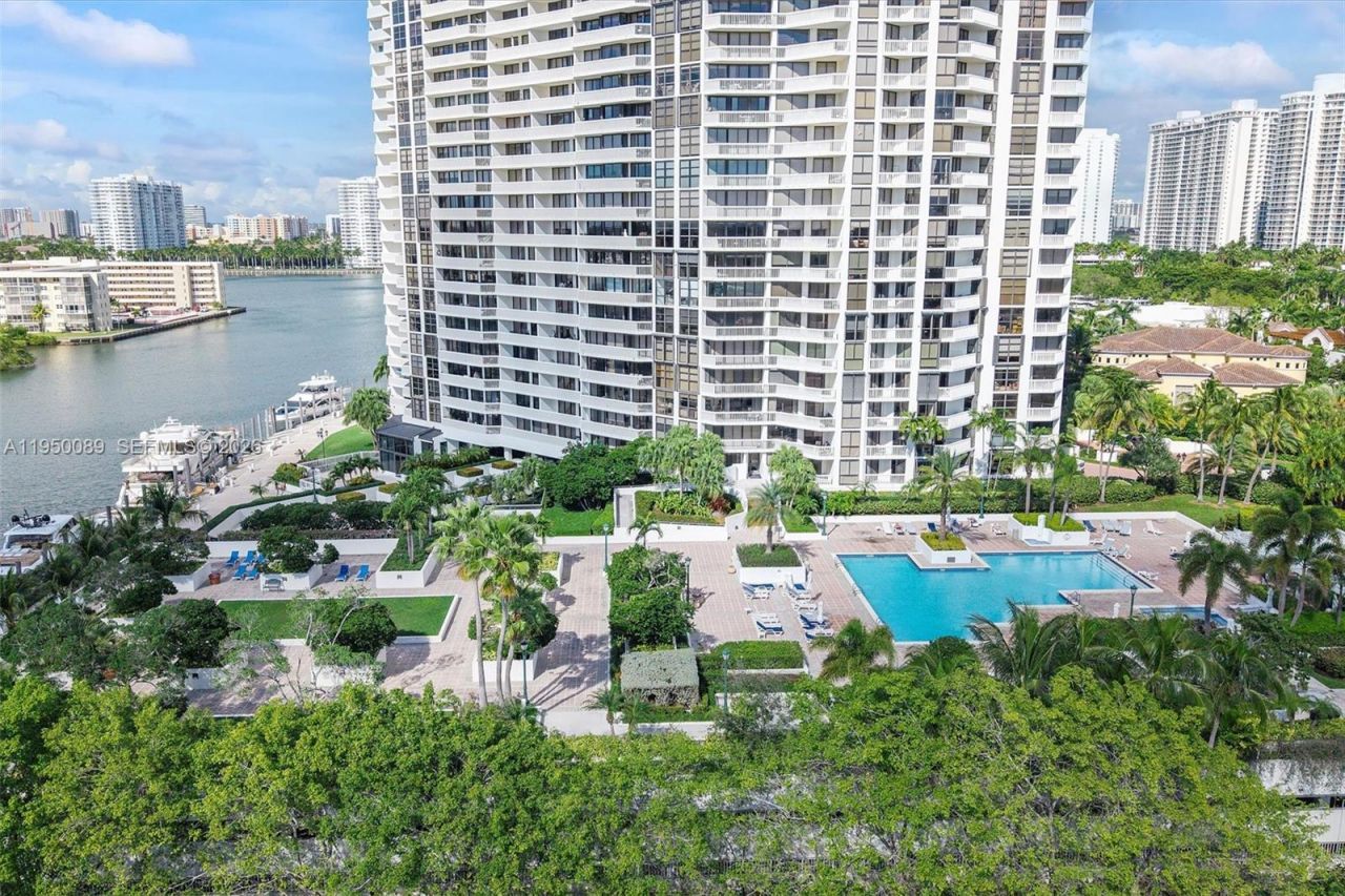 1000 E Island Blvd, Unit 803, Aventura, FL 33160 Photo