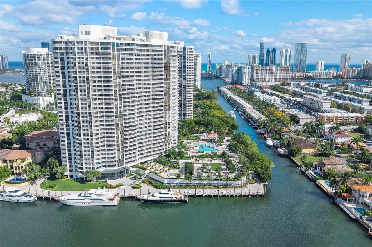 1000 E Island Blvd, Unit 803, Aventura, FL 33160 Photo