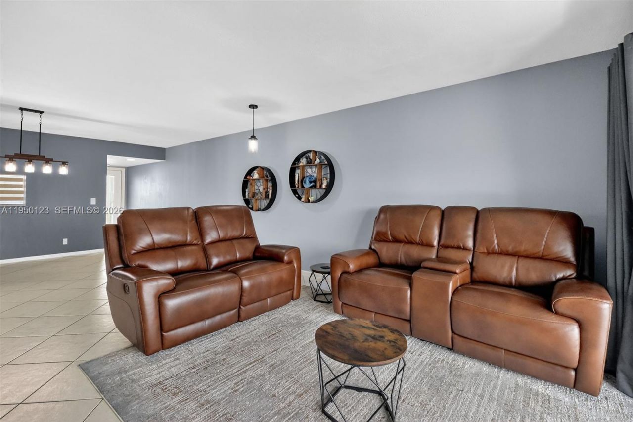 13100 SW 11th Ct , Unit 407C, Pembroke Pines, FL 33027 Photo