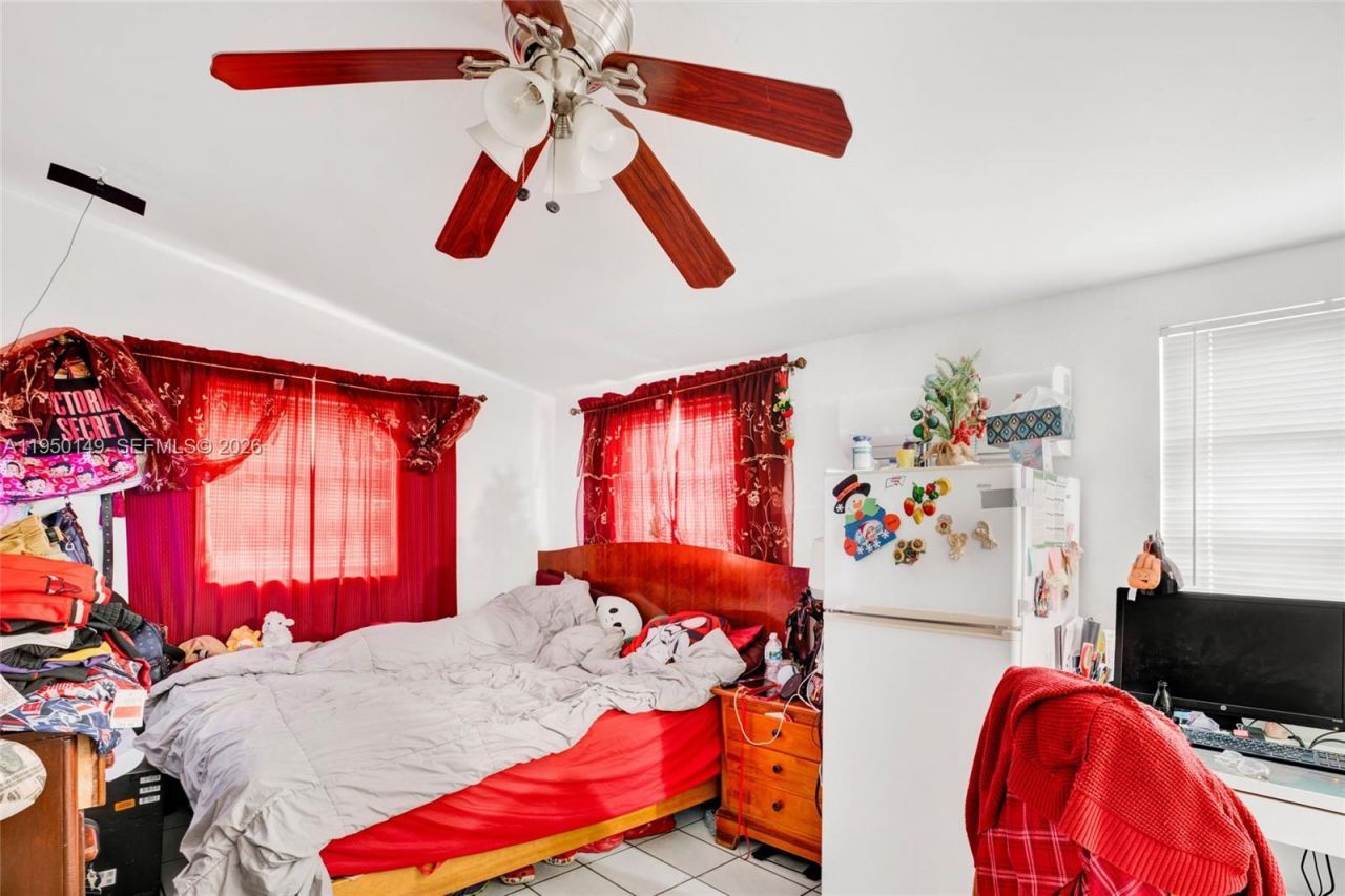 5955 SW 4th St, Miami, FL 33144 Photo