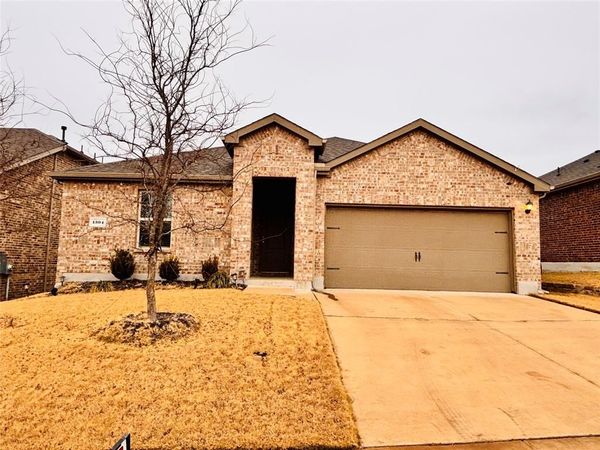 1304 Johnson Drive, Celina, TX 75009