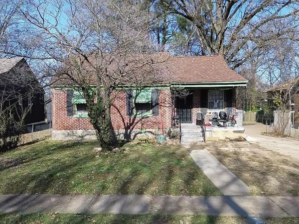 2534 SELMAN AVE, Memphis, TN 38112