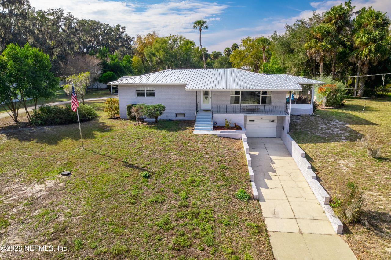 521 N Lake Street, Crescent City, FL 32112 Photo