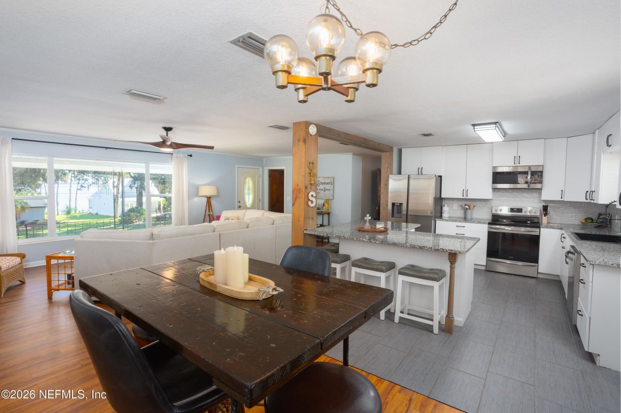 521 N Lake Street, Crescent City, FL 32112 Photo