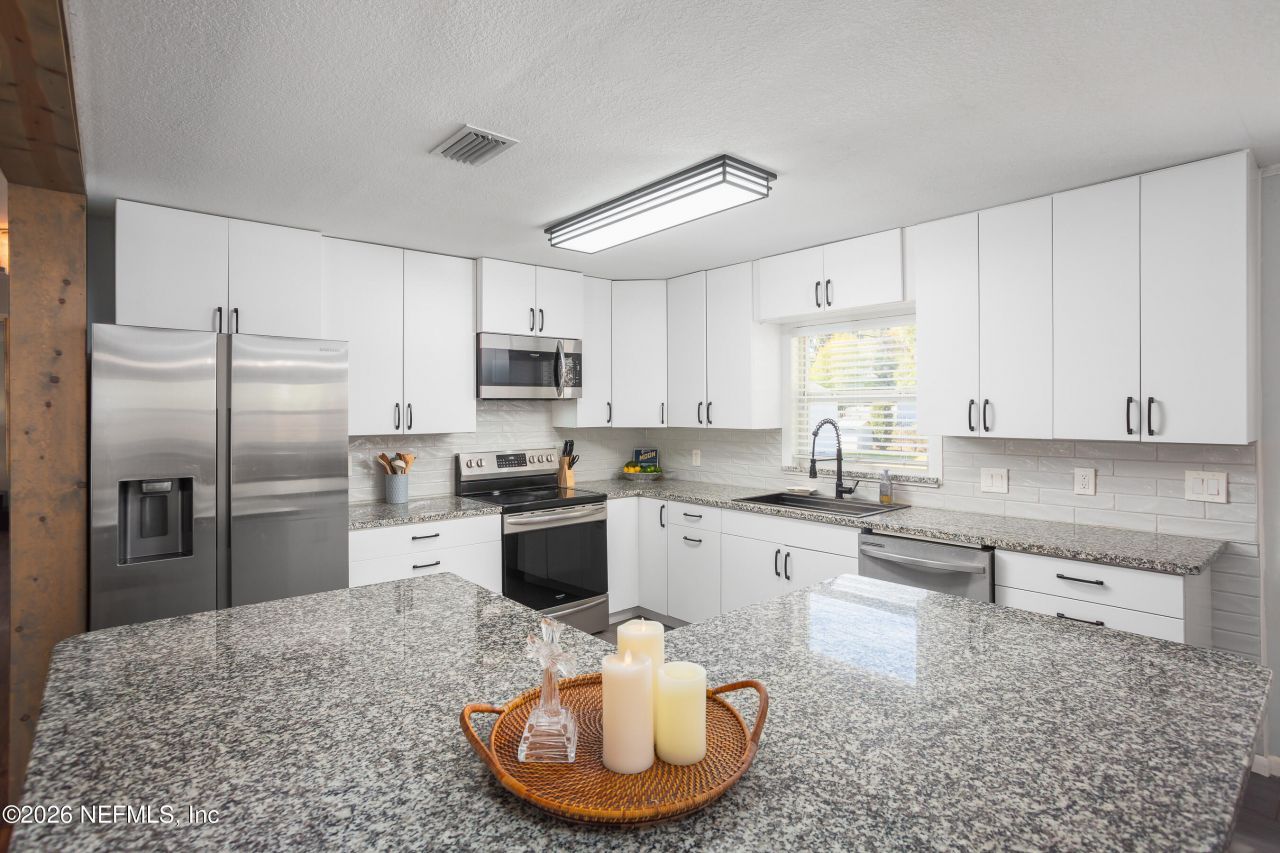 521 N Lake Street, Crescent City, FL 32112 Photo