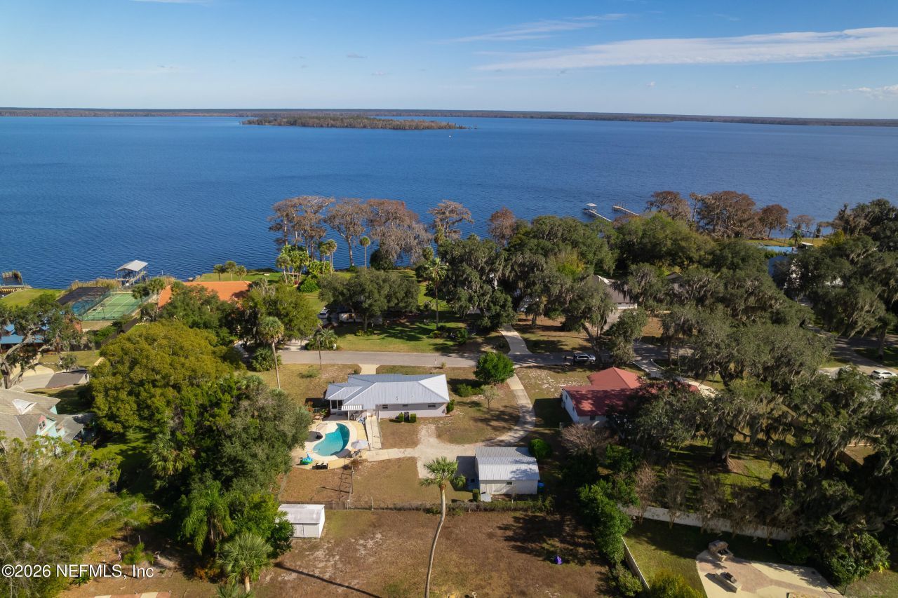 521 N Lake Street, Crescent City, FL 32112 Photo