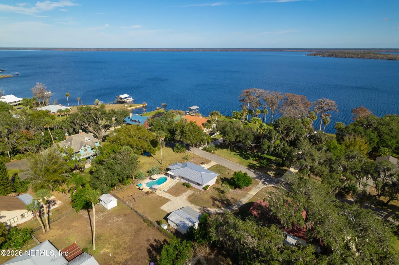 521 N Lake Street, Crescent City, FL 32112 Photo