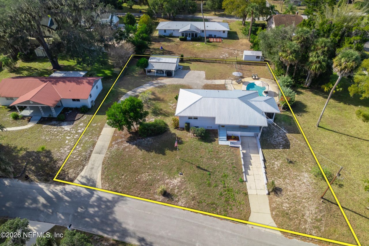 521 N Lake Street, Crescent City, FL 32112 Photo