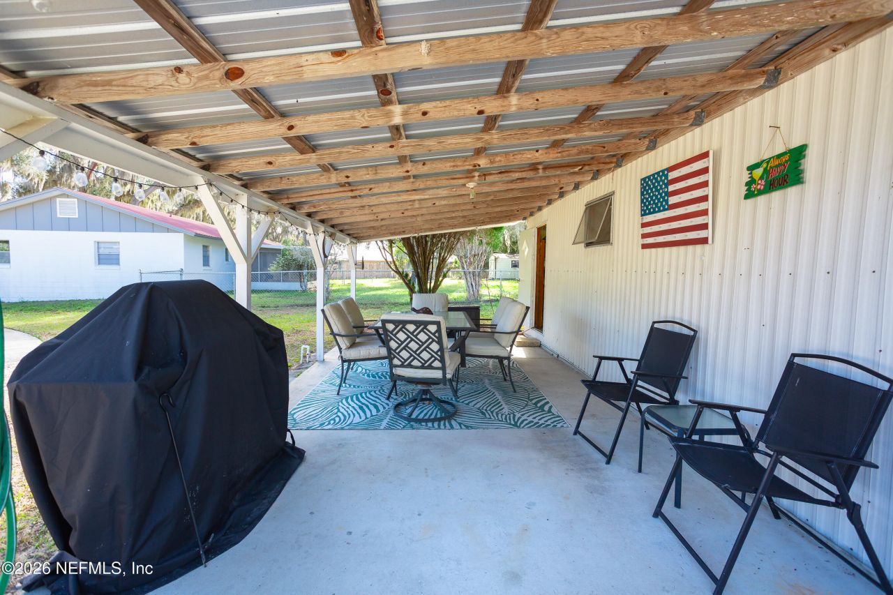 521 N Lake Street, Crescent City, FL 32112 Photo