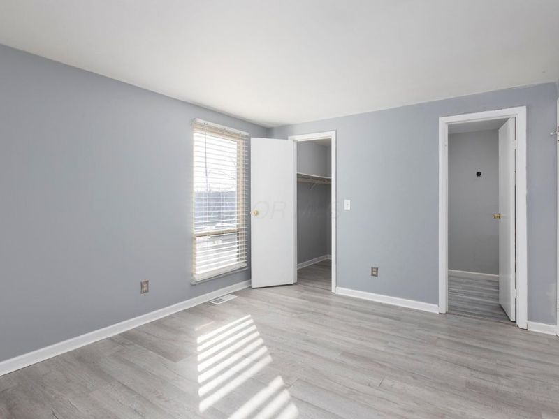 1030 Galliton Court, Unit H, Columbus, OH 43220 Photo 22