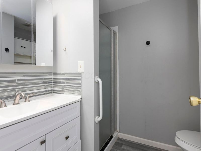 1030 Galliton Court, Unit H, Columbus, OH 43220 Photo 24