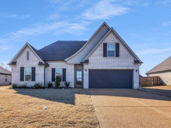 2327 Kent Drive, Southaven, MS 38672