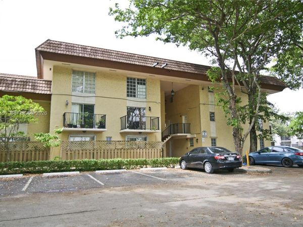 8500 SW 109th Ave, Unit 6-223, Miami, FL 33173