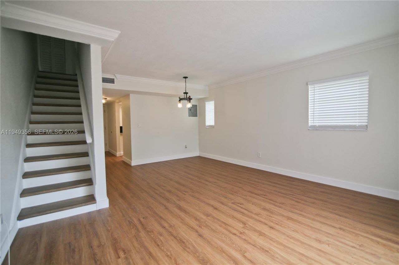 8500 SW 109th Ave, Unit 6-223, Miami, FL 33173 Photo