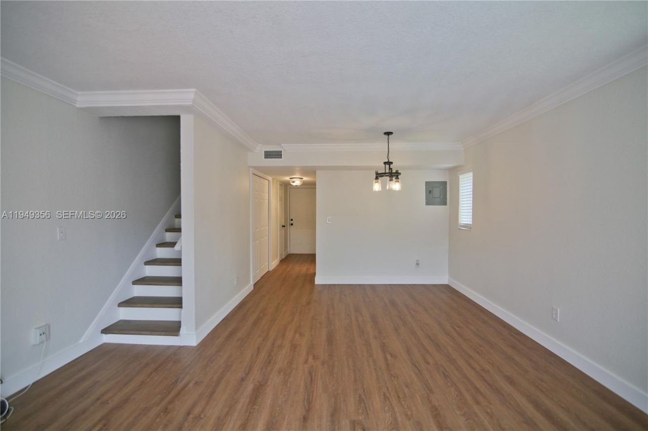 8500 SW 109th Ave, Unit 6-223, Miami, FL 33173 Photo