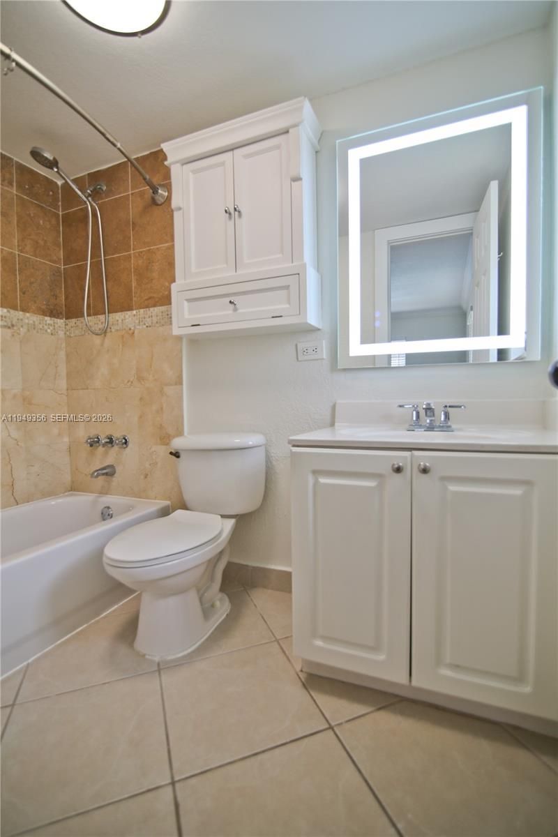 8500 SW 109th Ave, Unit 6-223, Miami, FL 33173 Photo