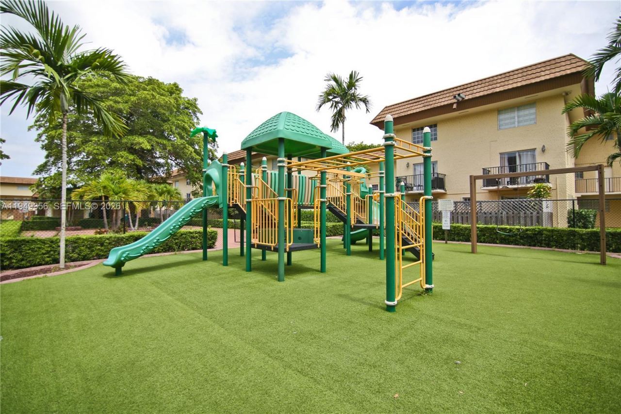 8500 SW 109th Ave, Unit 6-223, Miami, FL 33173 Photo