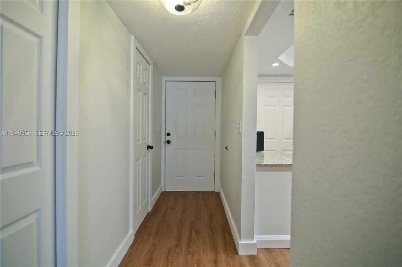 8500 SW 109th Ave, Unit 6-223, Miami, FL 33173 Photo