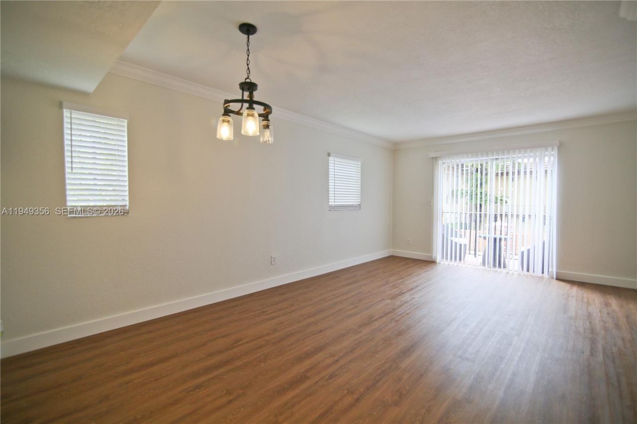 8500 SW 109th Ave, Unit 6-223, Miami, FL 33173 Photo